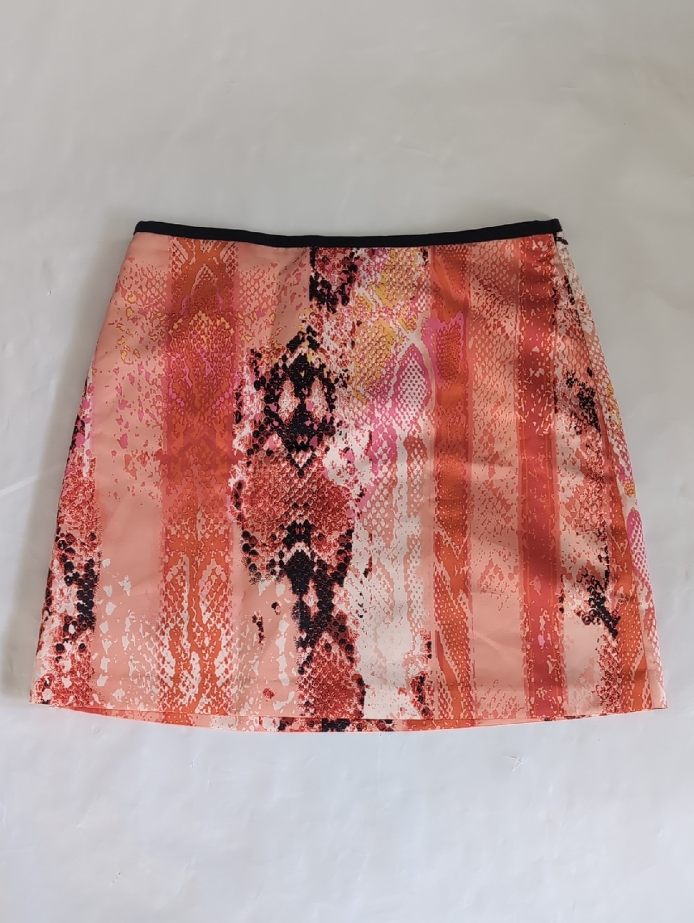 Worthington Coral Pink Snake-Print Mini Skirt - 8